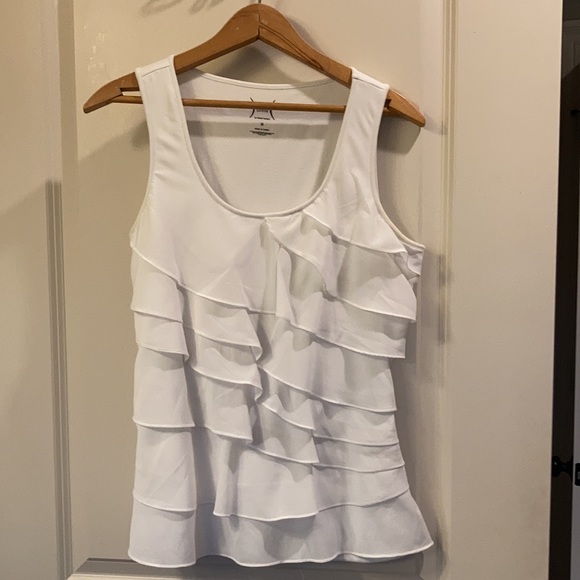 Chiffon Tiered Shaping Tank by Yummie Tummie M - Picture 2 of 4